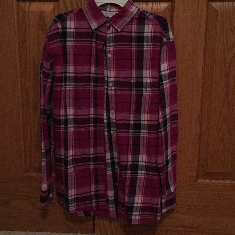 Women’s plaid Old Navy boyfriend blouse